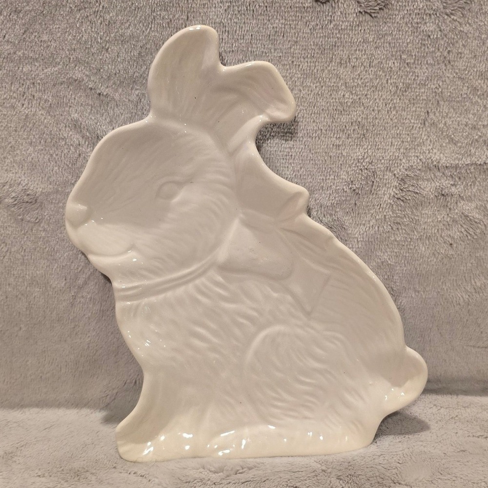 Cracker Barrel White Ceramic Bunny Rabbit Shaped Plate Easter Spring Dish 7.5"